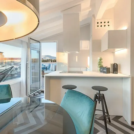 Duomo Luxury Terrace Apartment *